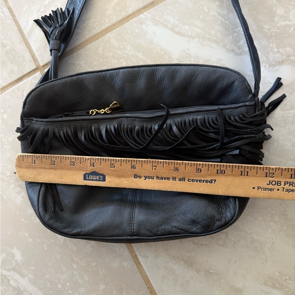 Vintage Brio! Fringe Crossbody Bag - Picture 4 of 7